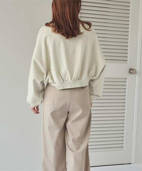 titivate（ティティベイト）の「ピグメント裏毛カットソースウェット（スウェット・レディース・チャコール/アイボリー・M/L/XL）」の4枚目の写真