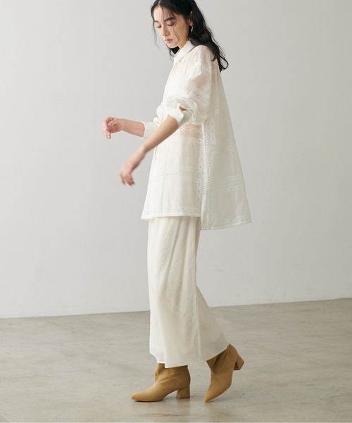natural couture(ナチュラルクチュール)の「【LARUTA】光沢ゴム入りナロースカート(スカート・レディース・ベージュ/ネイビー/ライム/アイボリー・FREE)」の9枚目の写真