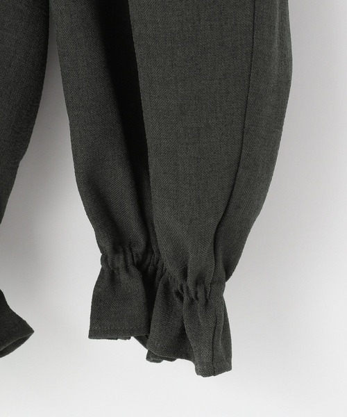 LOWRYS FARM（ローリーズファーム）の「ホップサックフリルサロペ　 241726（サロペット/オーバーオール・キッズ・ブラウン/グリーン/グレー・110cm/120cm/130cm/140cm/150cm）」の12枚目の写真