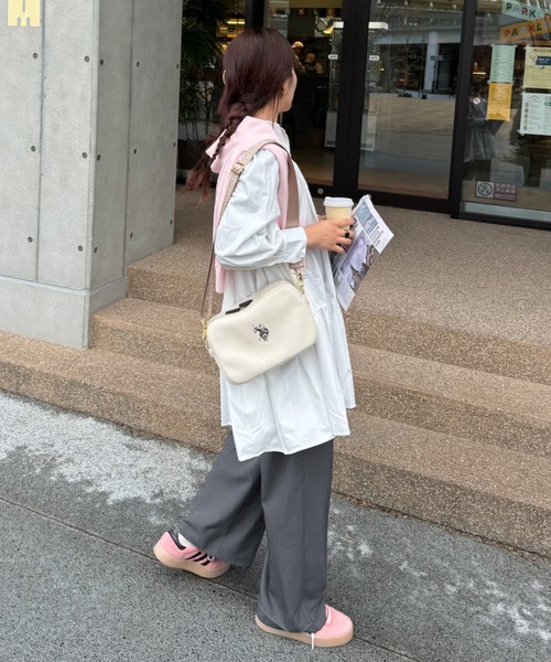 efill（エフィル）の「Vネック ティアード チュニック ワンピース / ドレス（ワンピース・レディース・ホワイト/ブラック・FREE）」の20枚目の写真