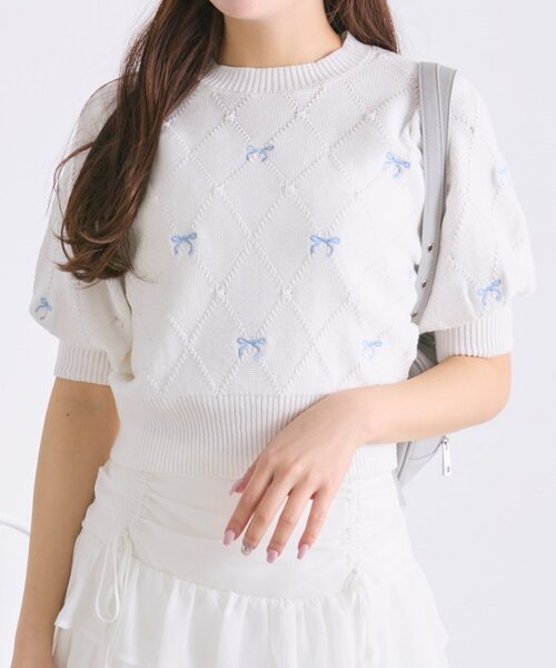 ふりふ リボン刺繍 ニットケープ アイボリー 1851291_24414963_1408618801_k3.jpg