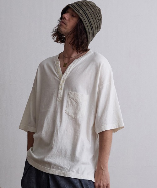 EGO TRIPPING(エゴトリッピング)の「mt9491- QUENCH ヘンリーネックTシャツ(Tシャツ/カットソー・メンズ・ホワイト/ブラック/グレー・46/48)」の5枚目の写真