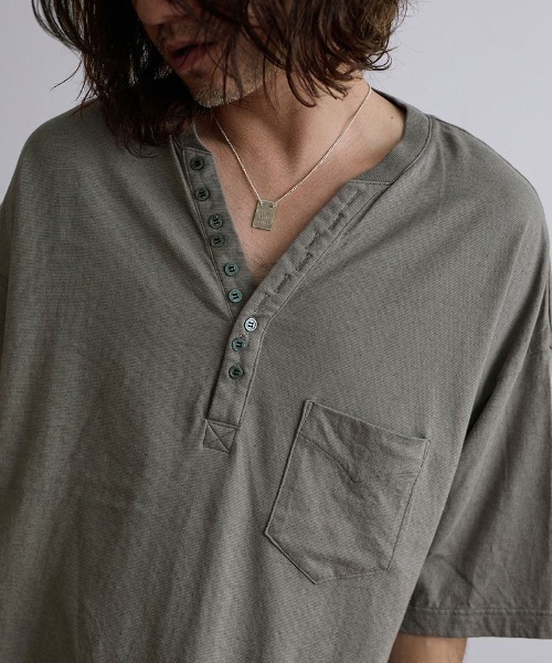 EGO TRIPPING(エゴトリッピング)の「mt9491- QUENCH ヘンリーネックTシャツ(Tシャツ/カットソー・メンズ・ホワイト/ブラック/グレー・46/48)」の8枚目の写真