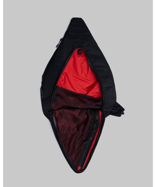Sling Messenger Large スリングメッセンジャーラージ 【バッグ
