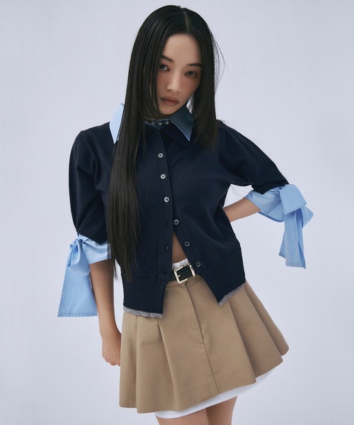 EIMY ISTOIRE(エイミーイストワール)の「シャツドッキングレイヤードニット(ニット/セーター・レディース・ネイビー/グレー/ピンク・F)」の4枚目の写真