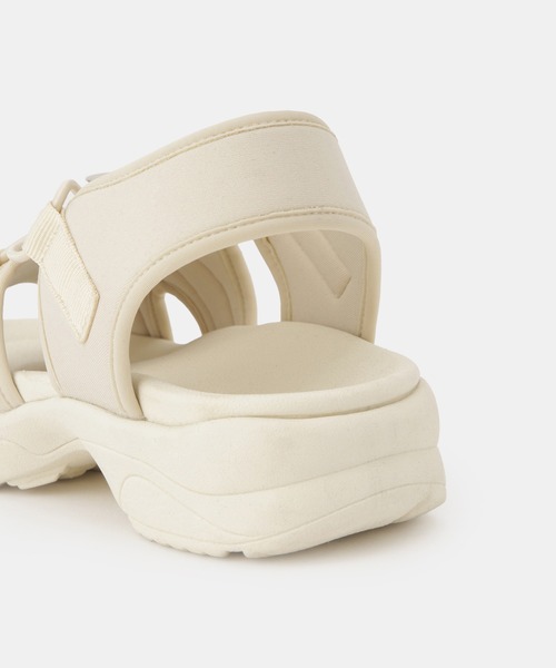 ROPE' PICNIC（ロペピクニック）の「【KIDS/キッズ】アジャスタースピンドルスニーカーサンダル/リンクコーデ（サンダル・キッズ・キナリ/ブラック・22/21/20/19）」の15枚目の写真