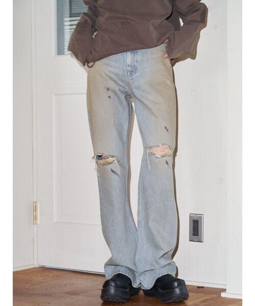 VEQUM（VEQUM）の「【VEQUM】BECK FULL FLARE JEANS（デニムパンツ・レディース・ライトブルー・26/25/24）」の20枚目の写真