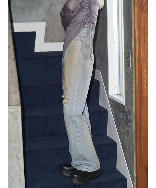 パンツ VEQUM BLACK FULL FLARE JEANS VEQUM（VEQUM）の「【VEQUM】BECK FULL FLARE JEANS（デニム