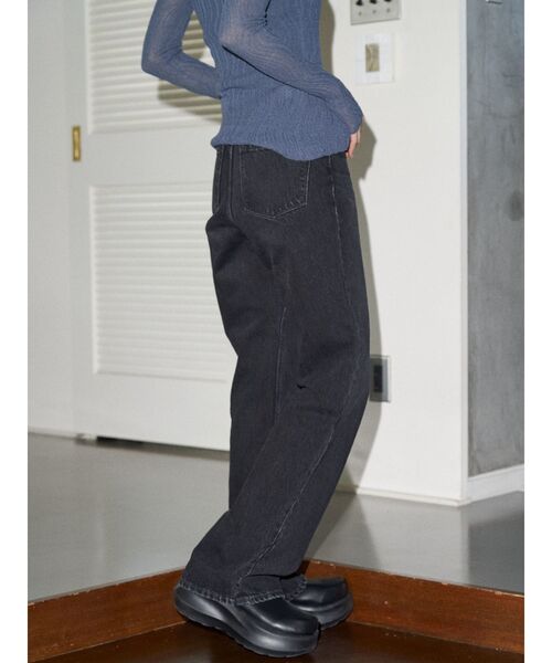 パンツ VEQUM BLACK FULL FLARE JEANS VEQUM（VEQUM）の「【VEQUM】BECK FULL FLARE JEANS（デニム