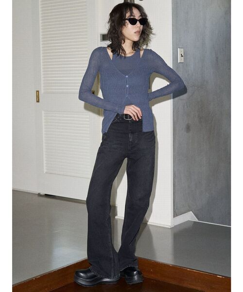 VEQUM（VEQUM）の「【VEQUM】BECK FULL FLARE JEANS（デニムパンツ・レディース・ライトブルー・26/25/24）」の4枚目の写真