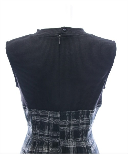 CLEAR BASIC（クリアベーシック）の「【低身長サイズ有】チェック柄布帛ドッキングノースリーブワンピース[大人 フェミニン スタイルアップ]（ワンピース・レディース・オフホワイト/ブラック・F/XS）」の12枚目の写真