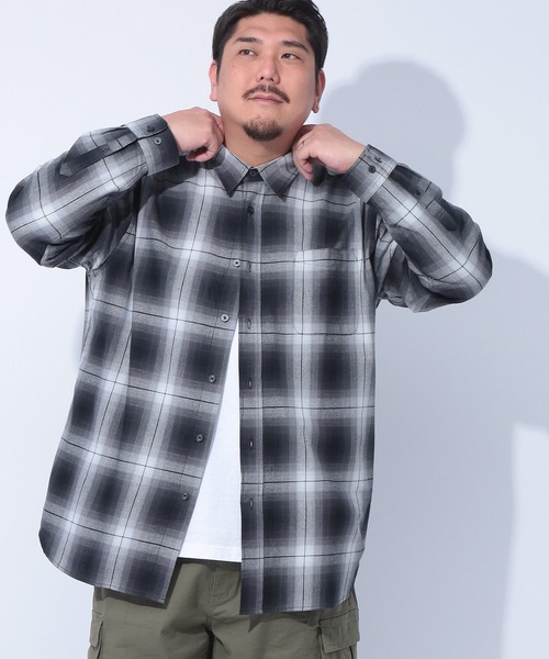 SAKAZEN（サカゼン）の「Natural Story (ナチュラルストーリー) 綿100％ ツイルチェック 長袖 シャツ（シャツ/ブラウス・メンズ・ブラック/ネイビー/ホワイト・3L/5L/4L）」の2枚目の写真