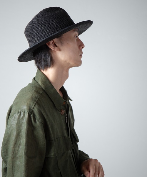 RACAL(ラカル)の「Rafia Crushable Fedora Hat / ラフィアクラッシャブルフェドラハット(ハット・メンズ・ナチュラル/ブラック・MEDIUM/LARGE)」の15枚目の写真