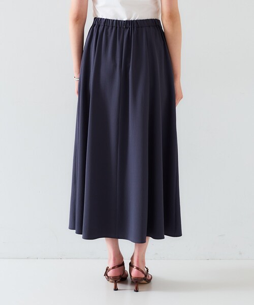 UNTITLED（アンタイトル）の「【セットアップ可/接触冷感/イージーケア】リラクミスト フレアスカート（スカート・レディース・チャコールグレー/ブラック/ベージュ/ネイビー・01/02/03/04/42/44/46/48/50/00）」の6枚目の写真