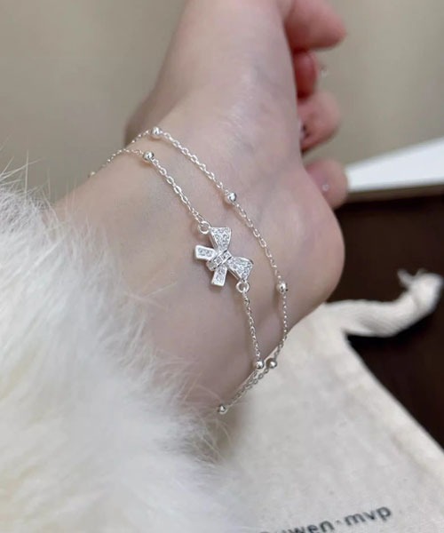 TONE SELECT GOODS（トーンセレクトグッズ）の「【float】リボンモチーフ シルバー チェーン 2連ブレスレット（ブレスレット・レディース・シルバー・FREE）」の5枚目の写真