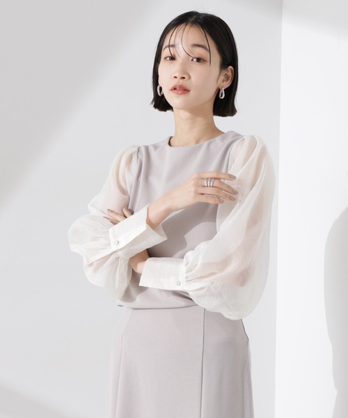 NANO universe（ナノユニバース）の「オーガンジースリーブコンビカットジョーゼットトップス（セットアップ可）（Tシャツ/カットソー・レディース・キャメル/ブラック/グレー・FREE）」の11枚目の写真