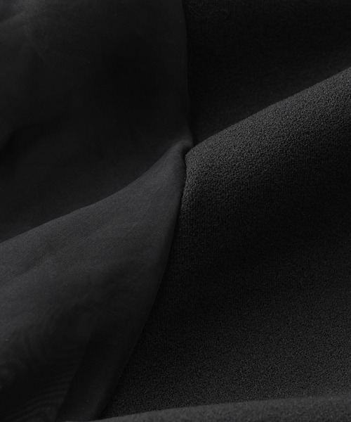 NANO universe（ナノユニバース）の「オーガンジースリーブコンビカットジョーゼットトップス（セットアップ可）（Tシャツ/カットソー・レディース・キャメル/ブラック/グレー・FREE）」の4枚目の写真