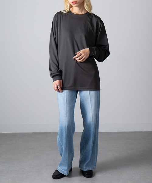 United Athle（ユナイテッドアスレ）の「【United Athle】4.4オンス ドライスムース ロングスリーブ Tシャツ ジム ヨガ ピラティス ロンT 5709（Tシャツ/カットソー・メンズ・ダークグリーン/ブラック/ネイビー/ホワイト/ダークパープル/ライトグリーン/オートミール/スミクロ/グレイッシュブルー・M/L/XL/S）」の22枚目の写真