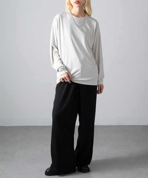 United Athle（ユナイテッドアスレ）の「【United Athle】4.4オンス ドライスムース ロングスリーブ Tシャツ ジム ヨガ ピラティス ロンT 5709（Tシャツ/カットソー・メンズ・ダークグリーン/ブラック/ネイビー/ホワイト/ダークパープル/ライトグリーン/オートミール/スミクロ/グレイッシュブルー・M/L/XL/S）」の18枚目の写真