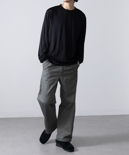 United Athle（ユナイテッドアスレ）の「【United Athle】4.4オンス ドライスムース ロングスリーブ Tシャツ ジム ヨガ ピラティス ロンT 5709（Tシャツ/カットソー・メンズ・ダークグリーン/ブラック/ネイビー/ホワイト/ダークパープル/ライトグリーン/オートミール/スミクロ/グレイッシュブルー・M/L/XL/S）」の13枚目の写真
