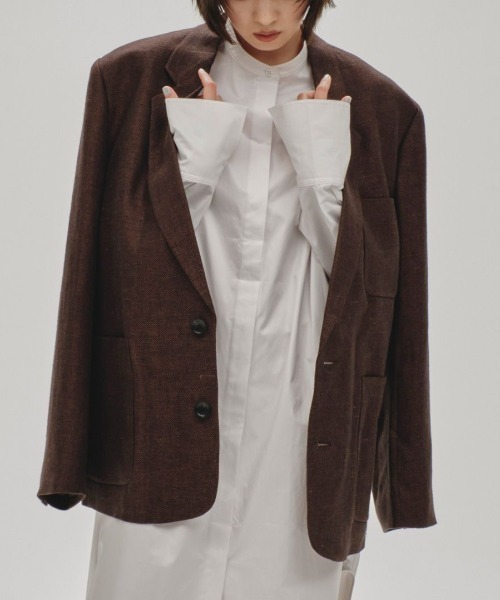 TODAYFUL（トゥデイフル）の「TODAYFUL Boyfriend Linen Jacket 12510103（テーラードジャケット・レディース・ベージュ/ブラウン/グリーン・36/38）」の2枚目の写真