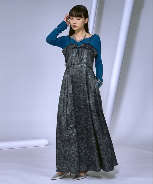 Ezick／Vintage flower サイドタックサテンキャミワンピース Ezick（エジック）の「Vintage flower サイドタックサテンキャミ
