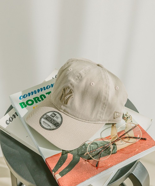 NEW ERA（ニューエラ）の「【NEW ERA（ニューエラ）】別注920 ITL WASH NY(WOMENS)（キャップ・レディース・グレイッシュベージュ/ネイビー/ブラック/ブラウン・FREE）」の8枚目の写真