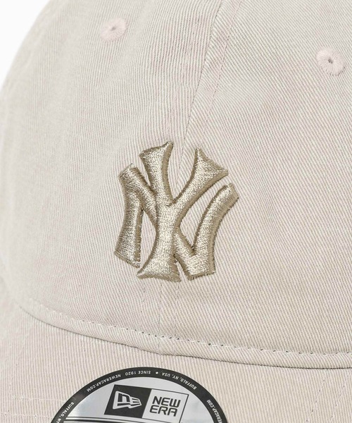 NEW ERA（ニューエラ）の「【NEW ERA（ニューエラ）】別注920 ITL WASH NY(WOMENS)（キャップ・レディース・グレイッシュベージュ/ネイビー/ブラック/ブラウン・FREE）」の22枚目の写真