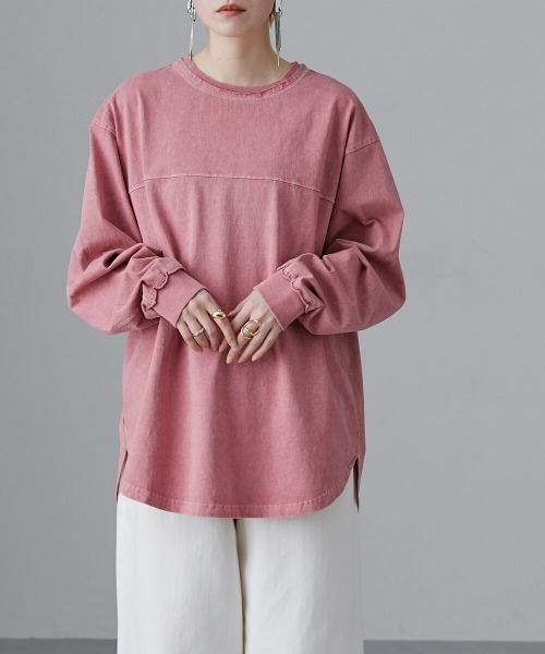Soiunique（スワユニーク）の「ピグメント加工　胸切り替えライン入ＢＩＧシルエット長袖Ｔシャツ　［Soiunique］（Tシャツ/カットソー・レディース・ブラック/ネイビー/レッド・M/L）」の19枚目の写真
