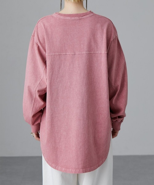 Soiunique（スワユニーク）の「ピグメント加工　胸切り替えライン入ＢＩＧシルエット長袖Ｔシャツ　［Soiunique］（Tシャツ/カットソー・レディース・ブラック/ネイビー/レッド・M/L）」の9枚目の写真