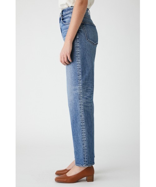 MOUSSY（マウジー）の「PLAIN JEANS STRAIGHT（デニムパンツ・レディース・ブルー/ライトブルー/ワンウォッシュ・27inch/23inch/24inch/25inch/26inch）」の5枚目の写真
