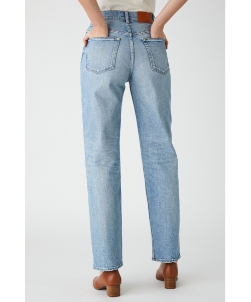 MOUSSY（マウジー）の「PLAIN JEANS STRAIGHT（デニムパンツ・レディース・ブルー/ライトブルー/ワンウォッシュ・27inch/23inch/24inch/25inch/26inch）」の15枚目の写真