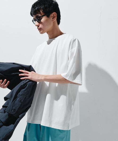 URBAN RESEARCH DOORS（アーバンリサーチドアーズ）の「『UR TECH』サマシェア クルーネックTシャツ（Tシャツ/カットソー・メンズ・ホワイト/ブラック系その他/ブラック/ライトブルー・MEDIUM/LARGE/X-LARGE）」の2枚目の写真