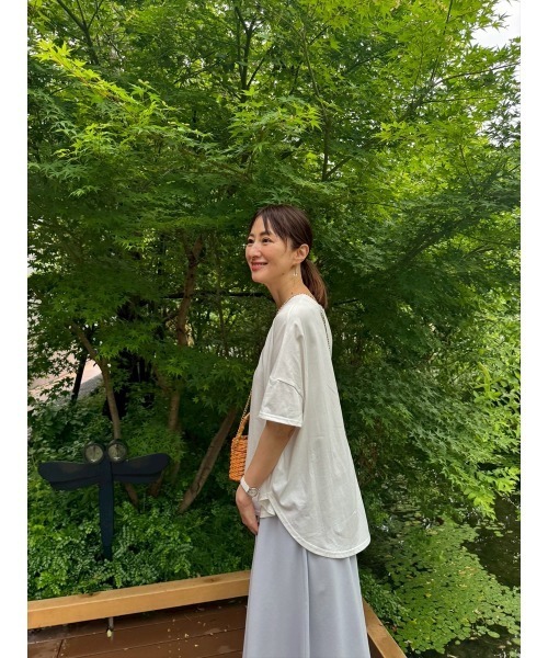 Day and Grade(デイアンドグレイド)の「【前田ゆかセレクト】バッグロゴTシャツ(Tシャツ/カットソー・レディース・ホワイト/ブラック・FREE)」の9枚目の写真