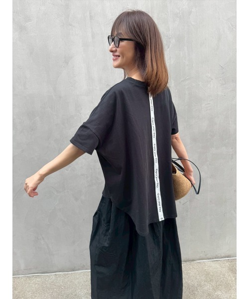 Day and Grade(デイアンドグレイド)の「【前田ゆかセレクト】バッグロゴTシャツ(Tシャツ/カットソー・レディース・ホワイト/ブラック・FREE)」の20枚目の写真
