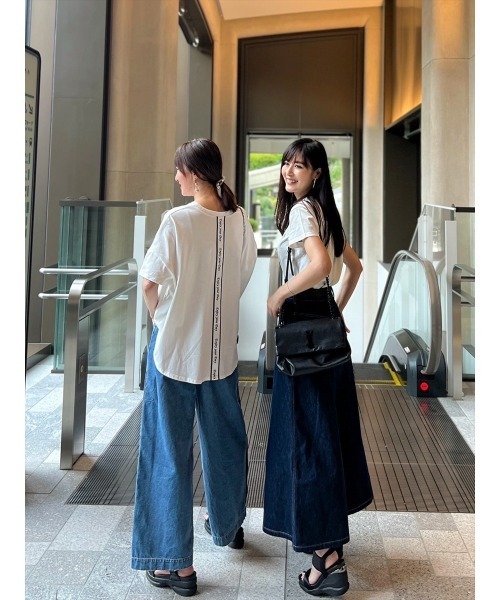 Day and Grade(デイアンドグレイド)の「【前田ゆかセレクト】バッグロゴTシャツ(Tシャツ/カットソー・レディース・ホワイト/ブラック・FREE)」の22枚目の写真