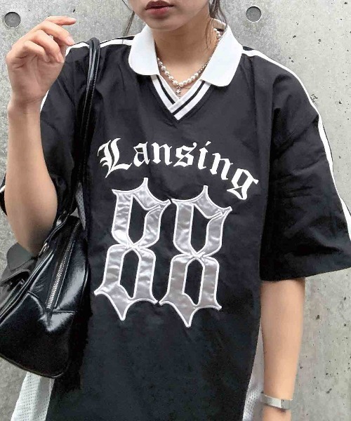 AS KNOW AS plus(アズノゥアズプラス)の「●ロゴ刺繍 衿付ナイロン半袖プルオーバー(Tシャツ/カットソー・レディース・ネイビー/オフホワイト/チャコールグレー/ネイビー系/ブラック系/ホワイト系・FREE)」の10枚目の写真