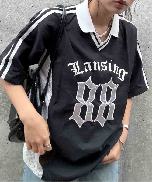AS KNOW AS plus(アズノゥアズプラス)の「●ロゴ刺繍 衿付ナイロン半袖プルオーバー(Tシャツ/カットソー・レディース・ネイビー/オフホワイト/チャコールグレー/ネイビー系/ブラック系/ホワイト系・FREE)」の12枚目の写真