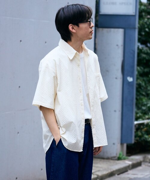 CIAOPANIC TYPY(チャオパニックティピー)の「【通気性◎】ユニセックスジャガード刺繍レースシャツ(シャツ/ブラウス・メンズ・ネイビー/オフホワイト/チャコールグレー・MEDIUM/LARGE)」の9枚目の写真