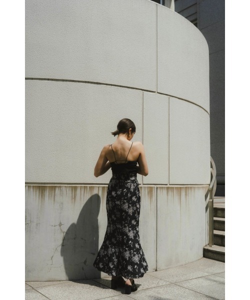 Knuth Marf(クヌースマーフ)の「high end jacquard mermaid skirt(スカート・レディース・ブラック・MEDIUM/SMALL)」の17枚目の写真