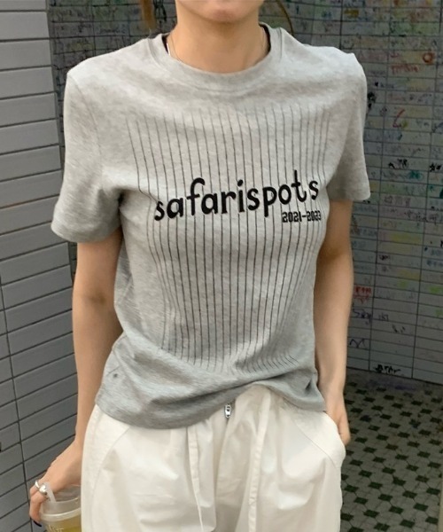Vipoa(ヴィポア)の「SportyナンバリングロゴTee(Tシャツ/カットソー・レディース・ホワイト/グレー・FREE)」の15枚目の写真
