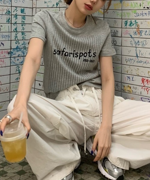 Vipoa(ヴィポア)の「SportyナンバリングロゴTee(Tシャツ/カットソー・レディース・ホワイト/グレー・FREE)」の21枚目の写真