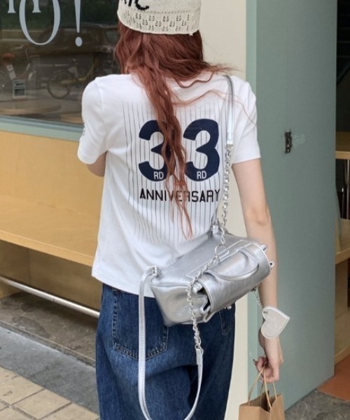 Vipoa(ヴィポア)の「SportyナンバリングロゴTee(Tシャツ/カットソー・レディース・ホワイト/グレー・FREE)」の12枚目の写真