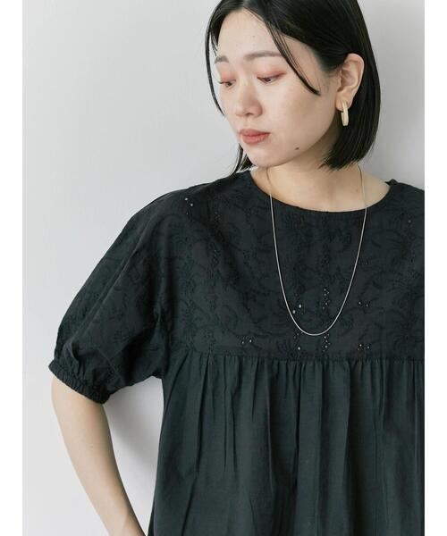 Samansa Mos2 blue(サマンサモスモスブルー)の「【Made in India】シフリーブラウス(シャツ/ブラウス・レディース・ブラック/オフホワイト/ピンク・F)」の3枚目の写真
