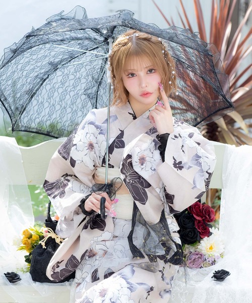 Retica(レティカ)の「浴衣セット レディース 生成り モノトーン 牡丹 ガーリー ゆかた2点セット 浴衣 兵児帯 かわいい(浴衣・レディース・ホワイト・FREE)」の1枚目の写真