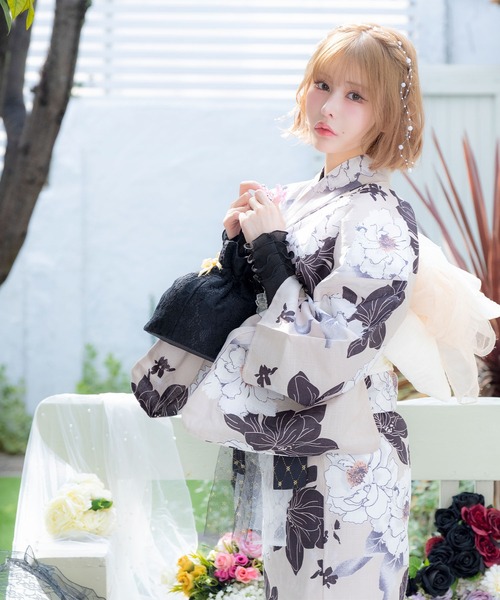 Retica(レティカ)の「浴衣セット レディース 生成り モノトーン 牡丹 ガーリー ゆかた2点セット 浴衣 兵児帯 かわいい(浴衣・レディース・ホワイト・FREE)」の4枚目の写真