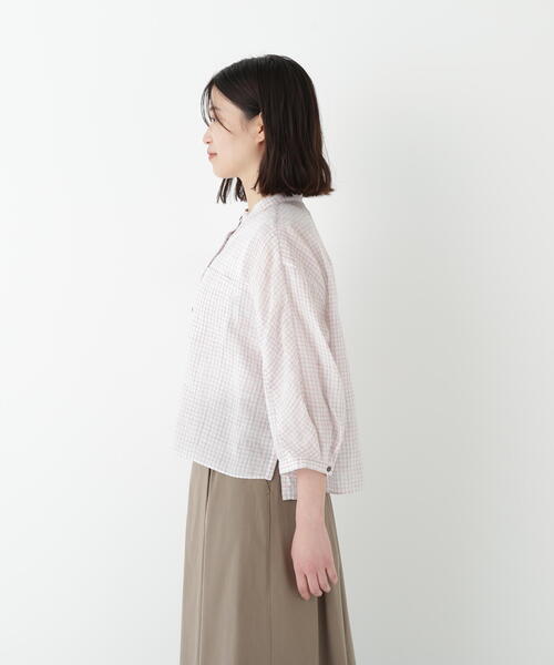 human woman(ヒューマンウーマン)の「◆ラミーバンドカラーチェックシャツブラウス(シャツ/ブラウス・レディース・ピンク系その他3・MEDIUM)」の6枚目の写真
