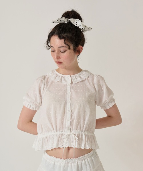 TINA:JOJUN(ティーナジョジュン)の「ウエスト ドロスト半袖ブラウス TINA:JOJUN(シャツ/ブラウス・レディース・ホワイト/ブラック・M)」の1枚目の写真