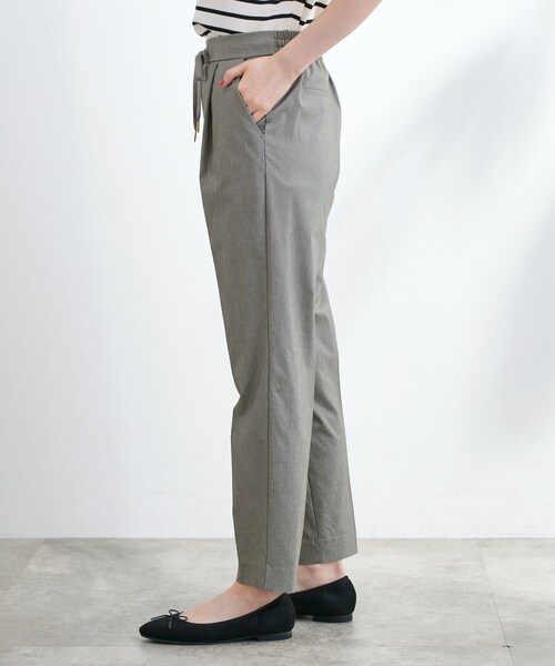 grove（グローブ）の「◆キレイも動きやすさも　美脚見えハイパーストレッチパンツ（その他パンツ・レディース・ブラック/ダークグレー/ベージュ・02/03/01/04/05）」の15枚目の写真