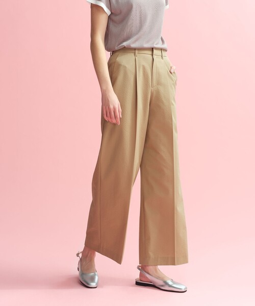 MACKINTOSH PHILOSOPHY（ﾏｯｷﾝﾄｯｼｭ ﾌｨﾛｿﾌｨｰ）の「サマーサッカータックワイドパンツ（その他パンツ・レディース・ブラック/グリーン/ベージュ・38/36/34/40）」の2枚目の写真